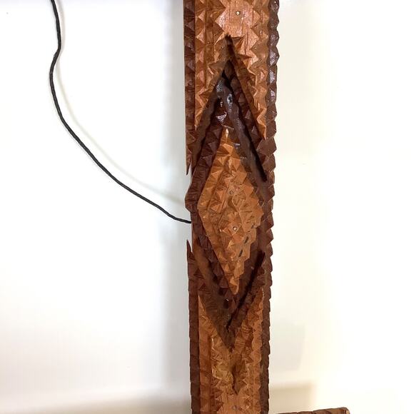 Antique Tramp Art Folk Wood Frame 7.5”x9.75” Opening Primitive Hand Carved Vtg - Picture 7 of 16